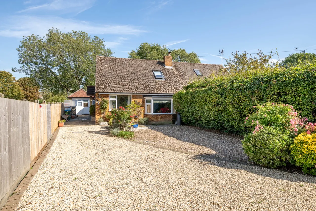 The Hyde, Weston Turville, photo 23