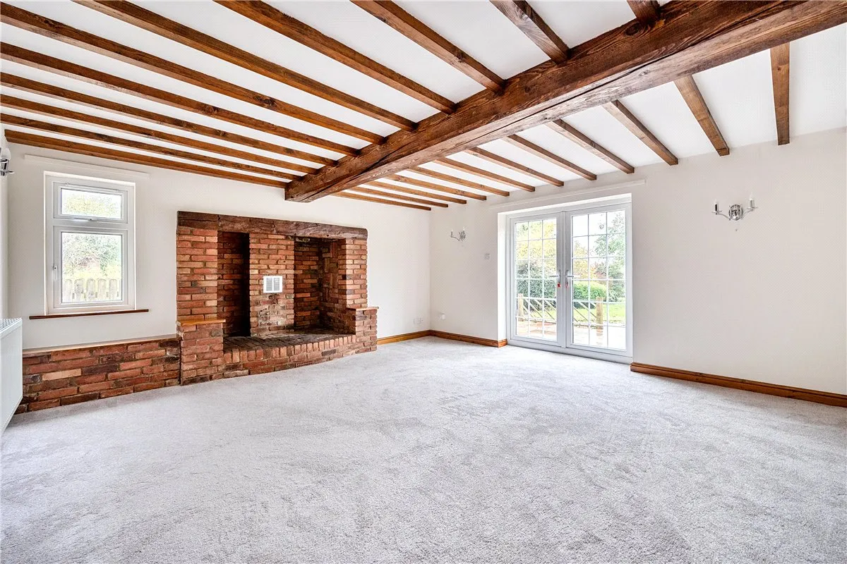 Tuppenhurst Lane, Rugeley, WS15, photo 4