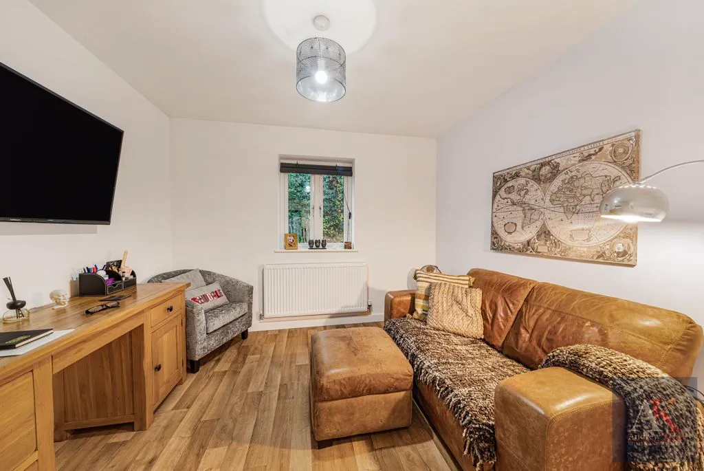 Halifax Road, Todmorden OL14 5RX, photo 17