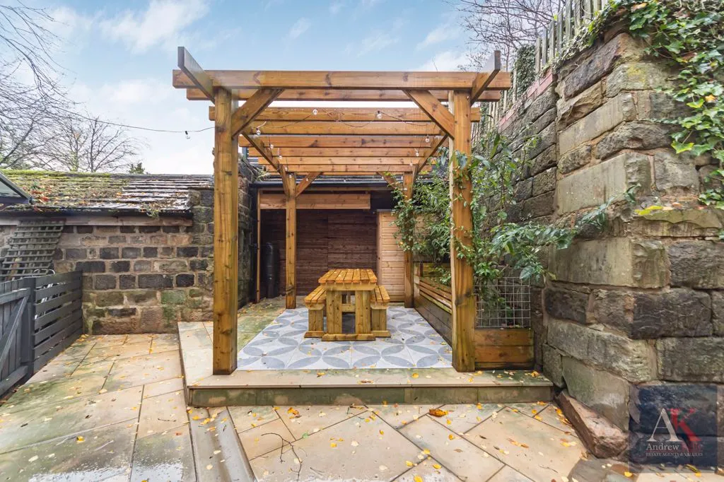 Halifax Road, Todmorden OL14 5RX, photo 48