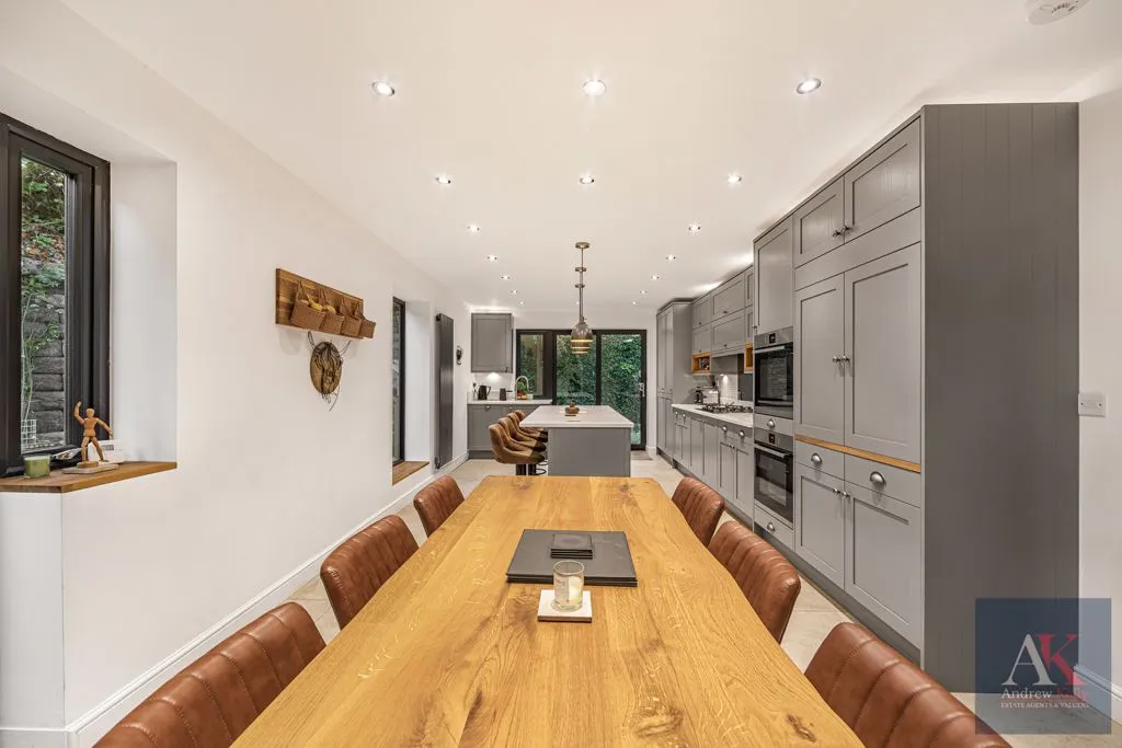 Halifax Road, Todmorden OL14 5RX, photo 8