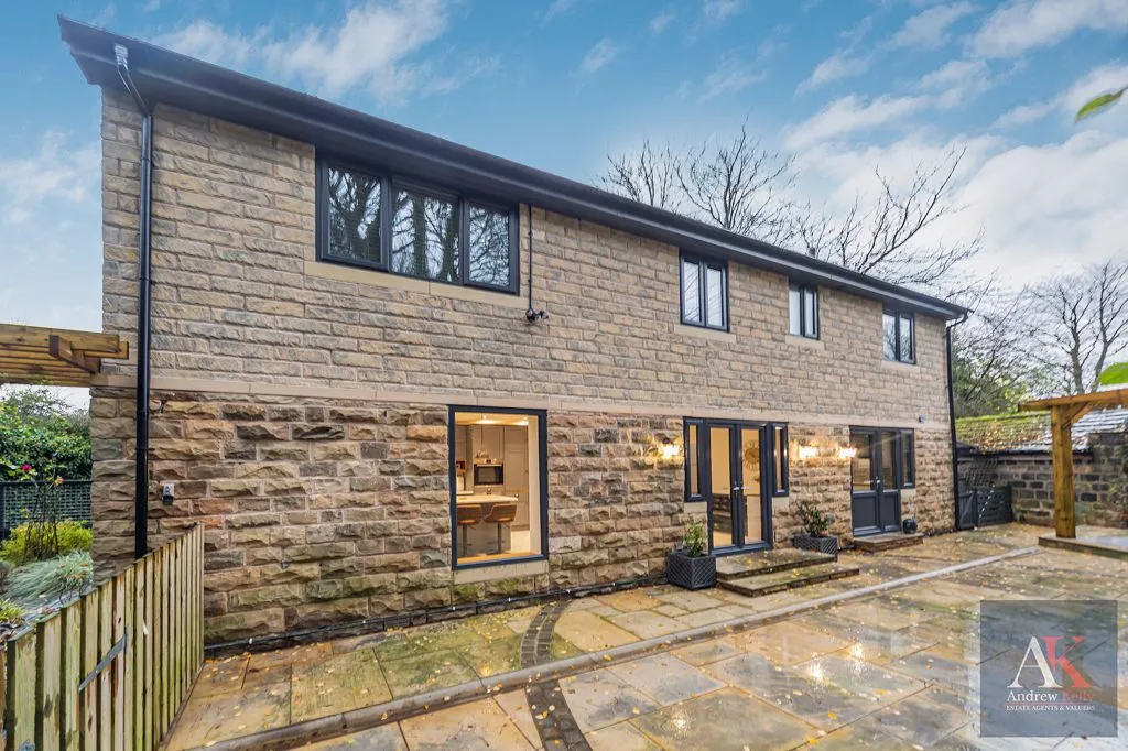 Halifax Road, Todmorden OL14 5RX, photo 45