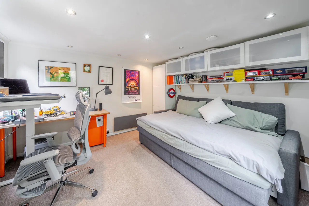 Fairmile Avenue, Streatham, London, SW16, photo 6