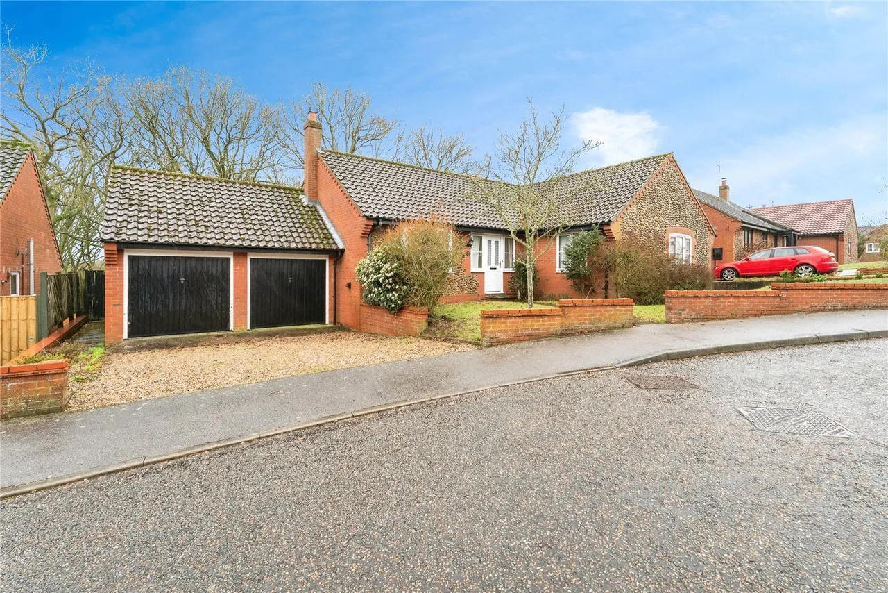3 bed house for sale — Gorse Close, Fakenham, Norfolk, NR21