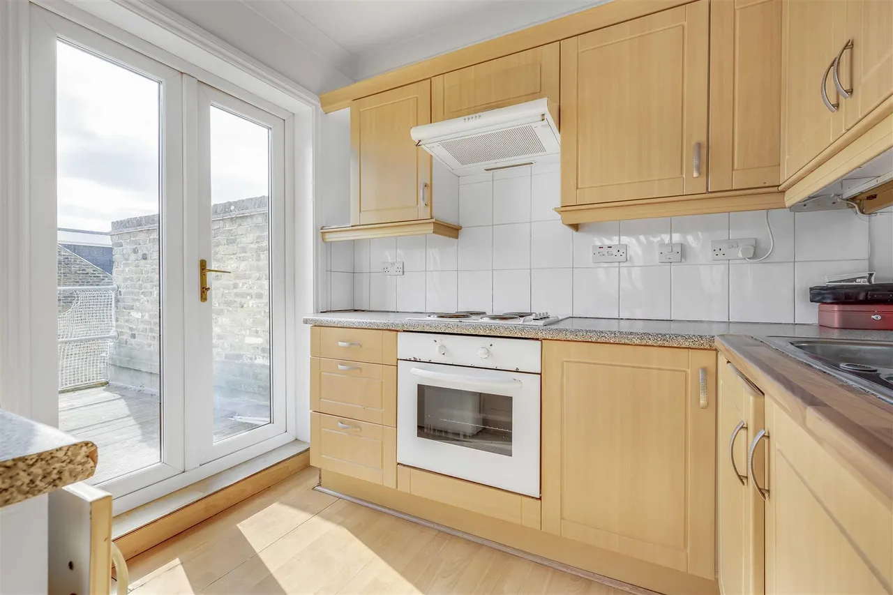 Sheen Lane, East Sheen, SW14, photo 2
