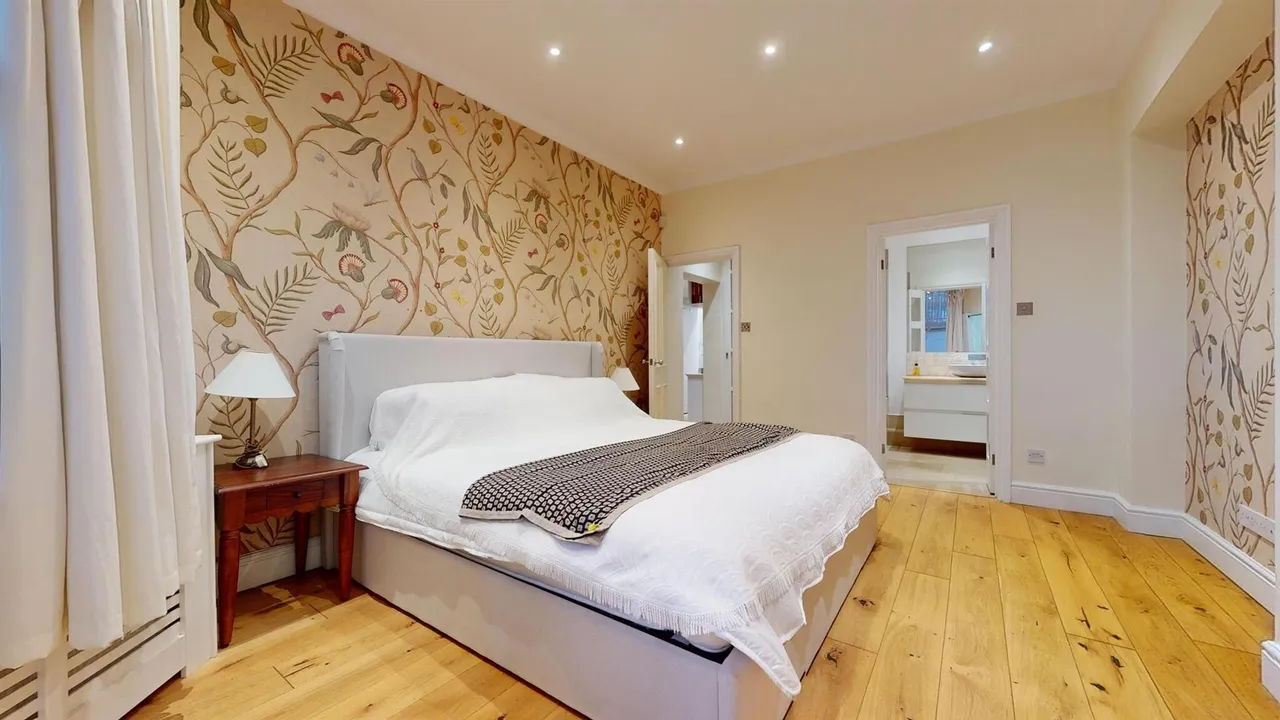 Old Brompton Road, London, SW5, photo 10