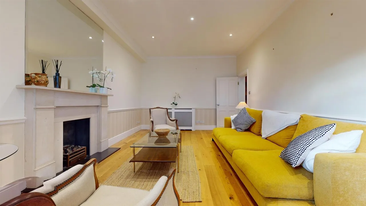 Old Brompton Road, London, SW5, photo 4