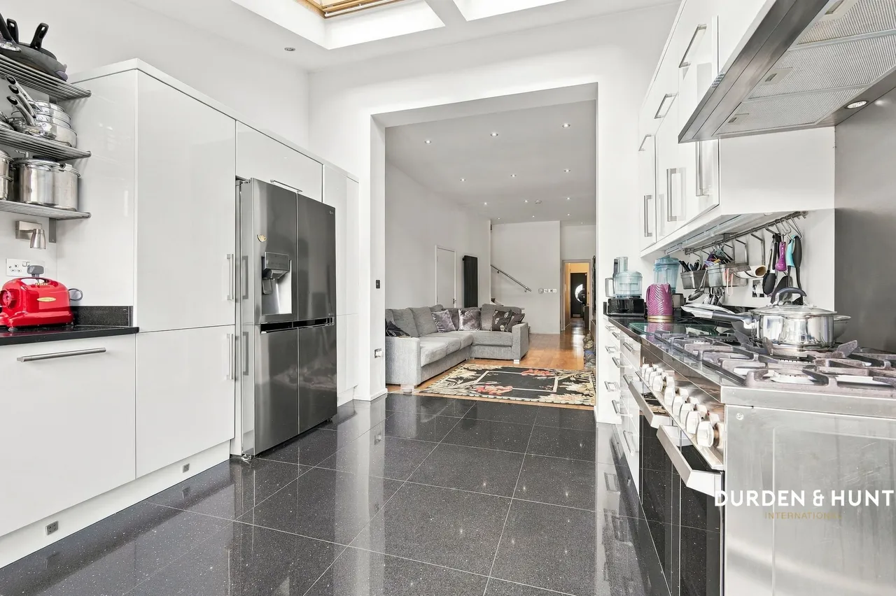 Selsdon Road, Wanstead, E11, photo 5