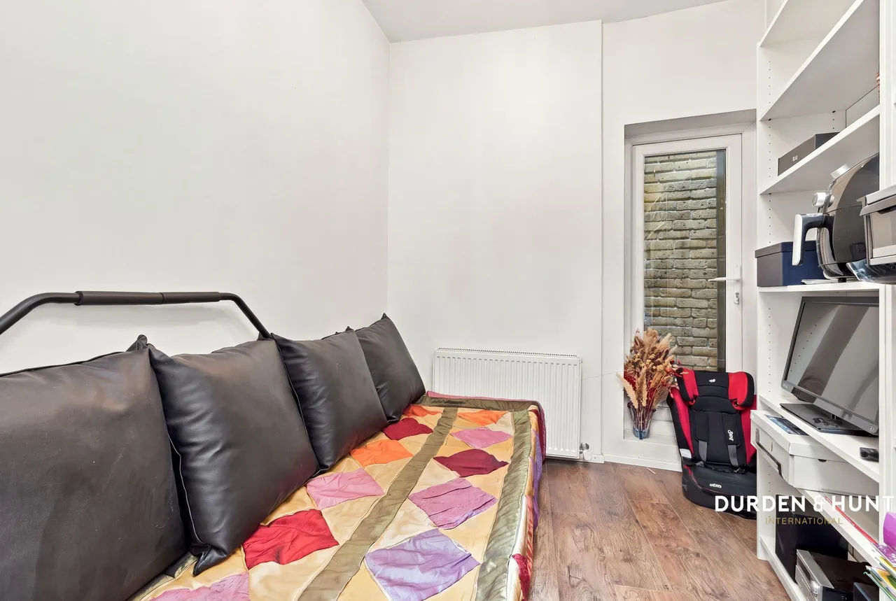Selsdon Road, Wanstead, E11, photo 20