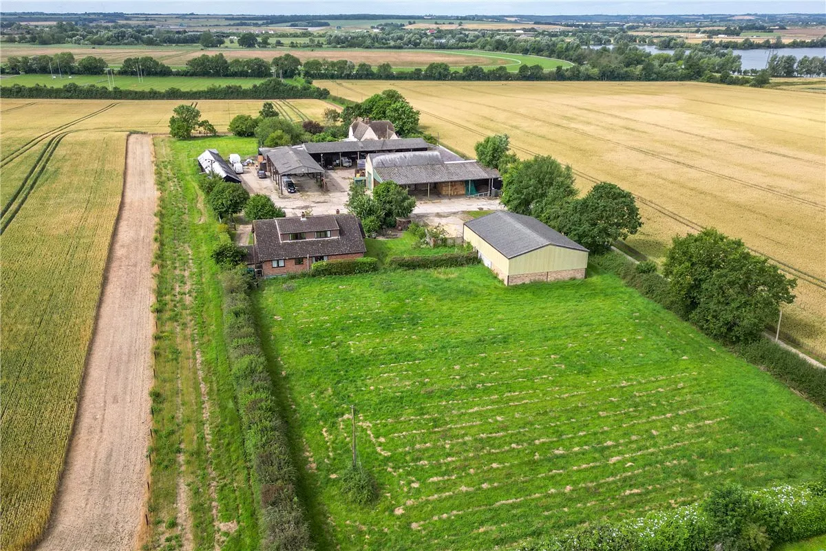 Waterloo Farmhouse, Great Stukeley, PE28, photo 2