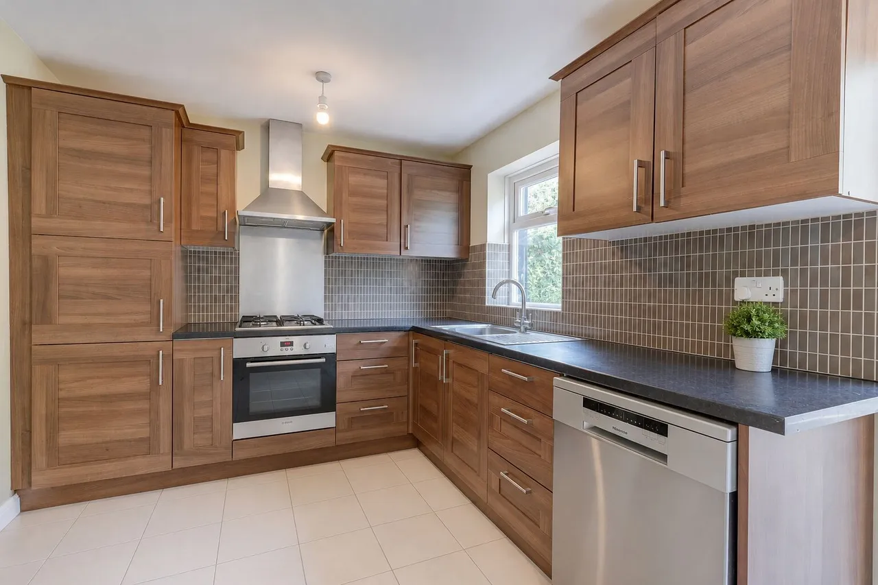 Abbots Way, High Wycombe, HP12, photo 2