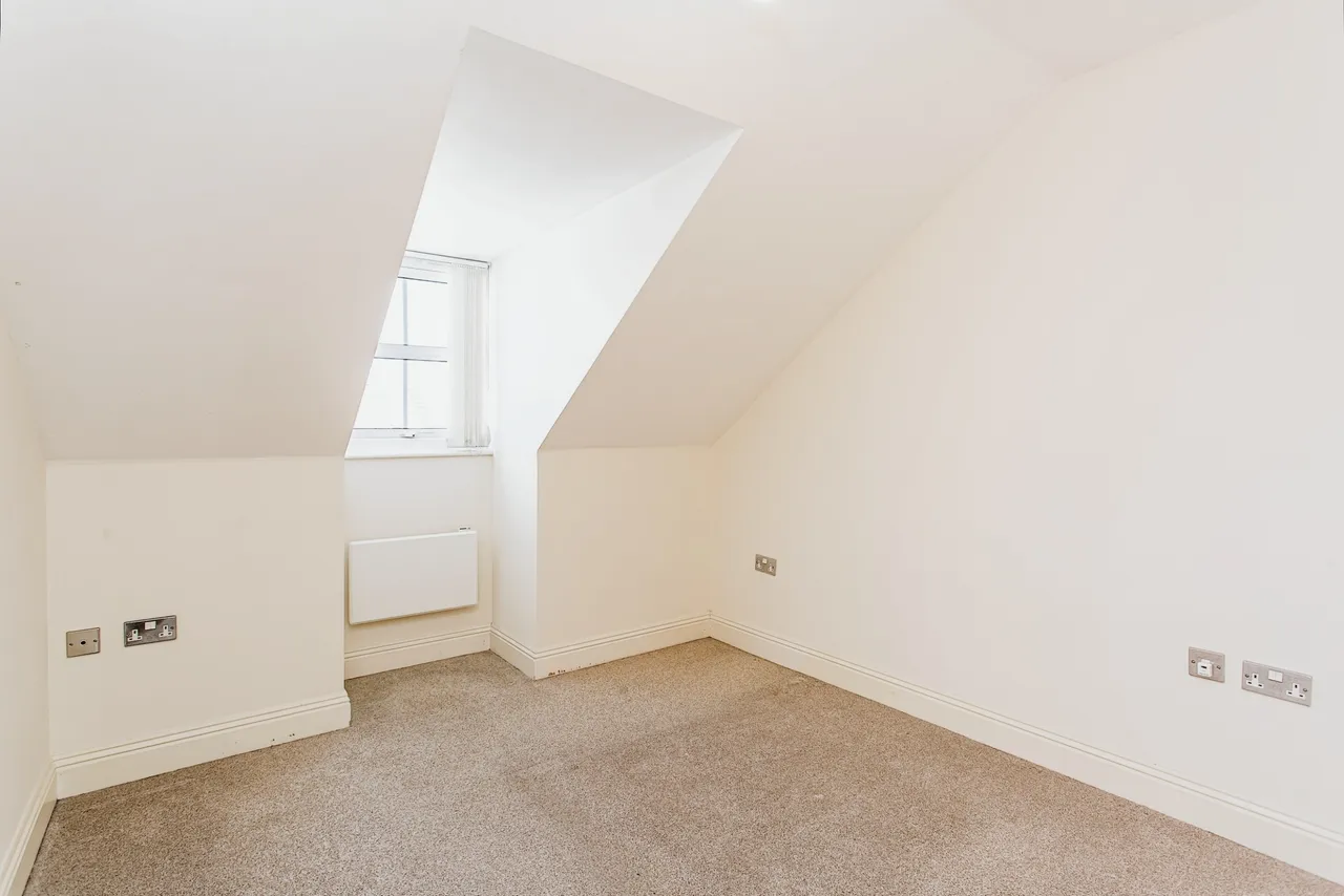 Audley Court, 1 Forge Way, Southend-on-Sea, Essex, SS1, photo 11