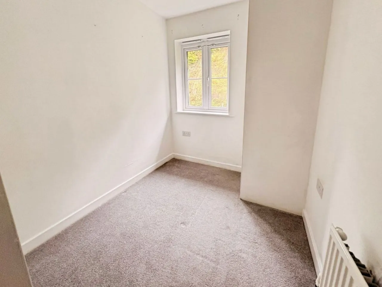 Ynys Y Wern, Cwmavon, SA12, photo 6