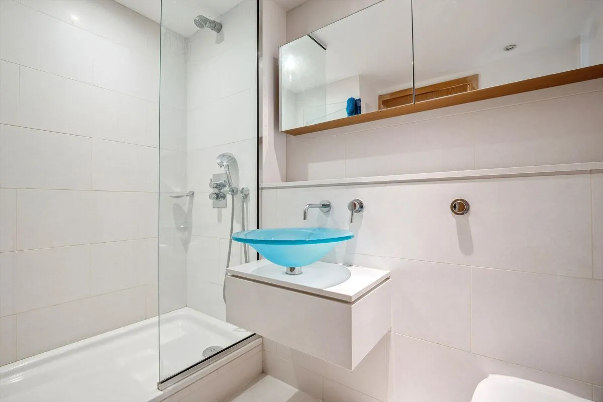 Hertsmere Road, London, E14, photo 13