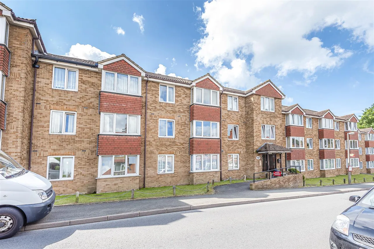 1 bed flat for sale, Pondsyde Court, Seaford