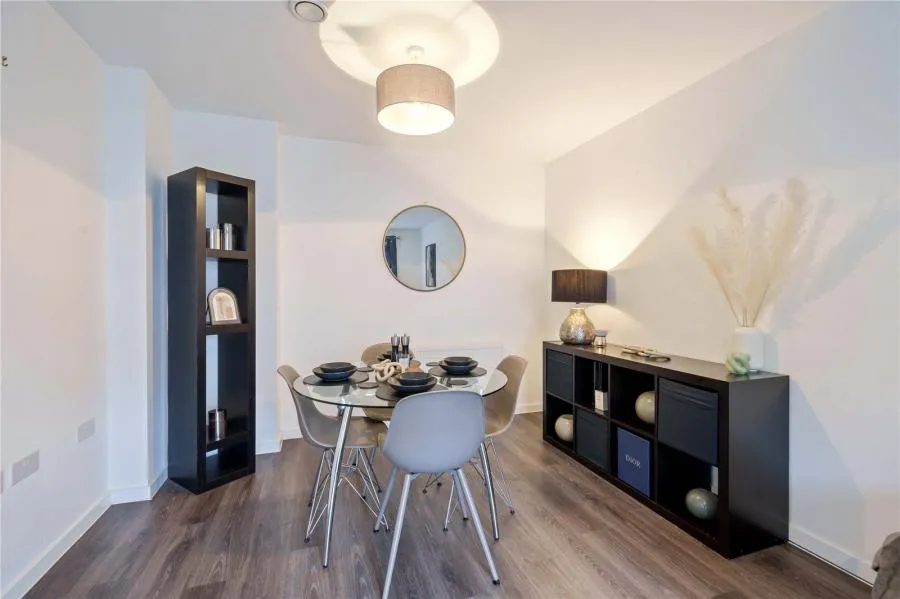 Kidwells Close, Maidenhead, SL6, photo 2