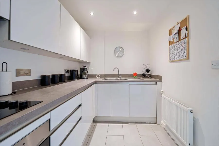 Kidwells Close, Maidenhead, SL6, photo 5