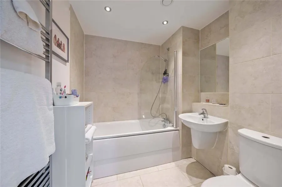 Kidwells Close, Maidenhead, SL6, photo 10