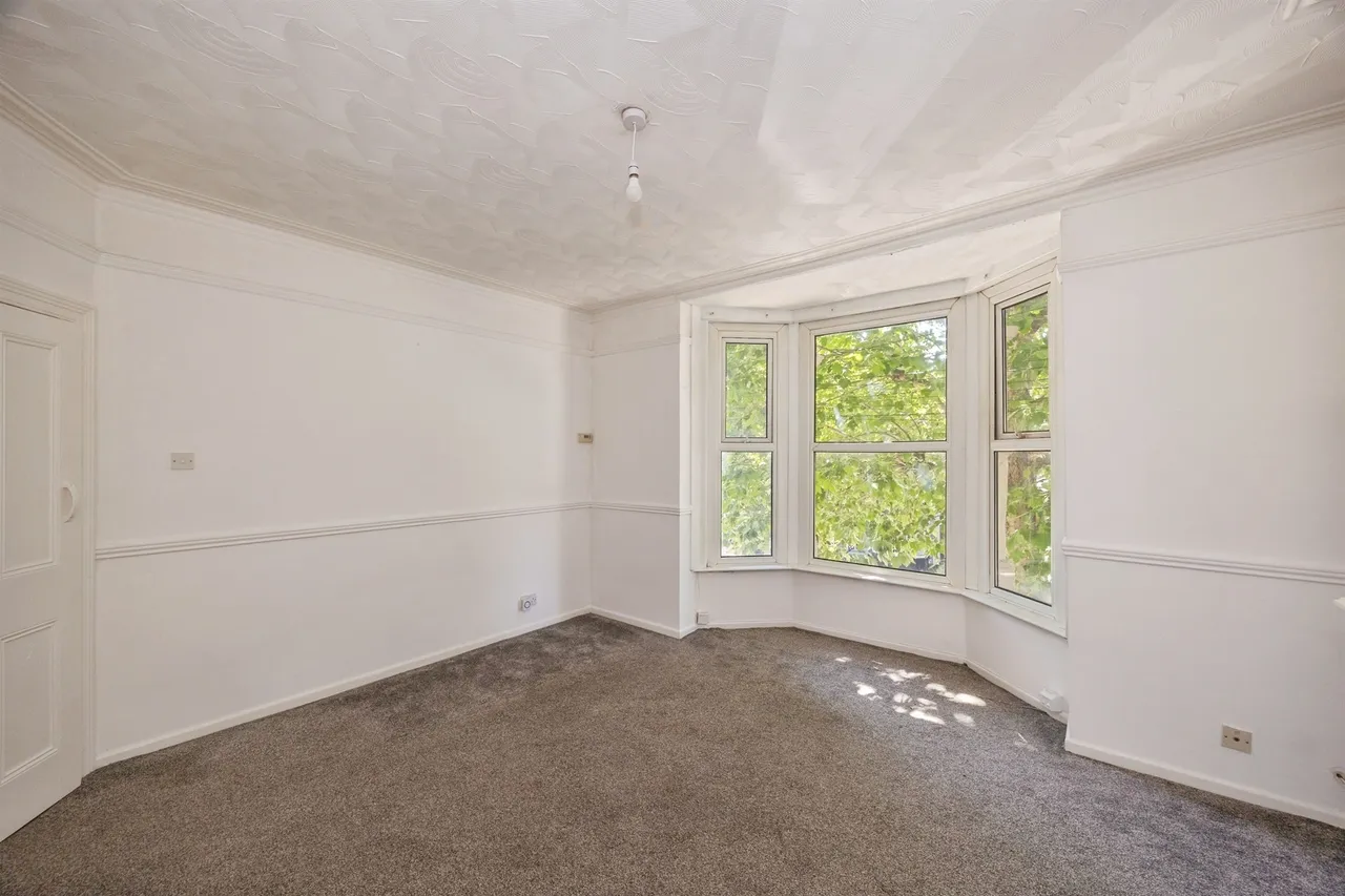 Laburnum Grove, Portsmouth, photo 4