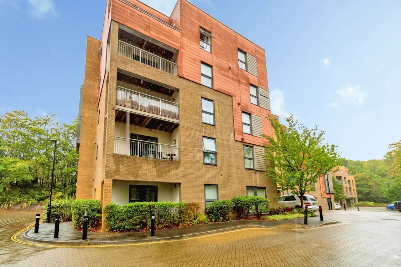 2 bed flat for sale, Mansfield Park Street, Southampton, SO18
