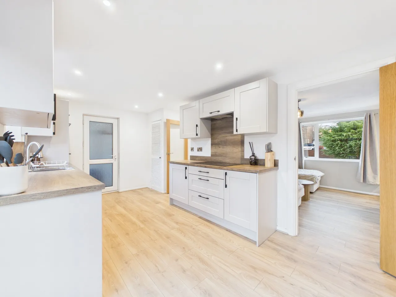 Second Avenue, Ketley Bank, TF2, photo 7