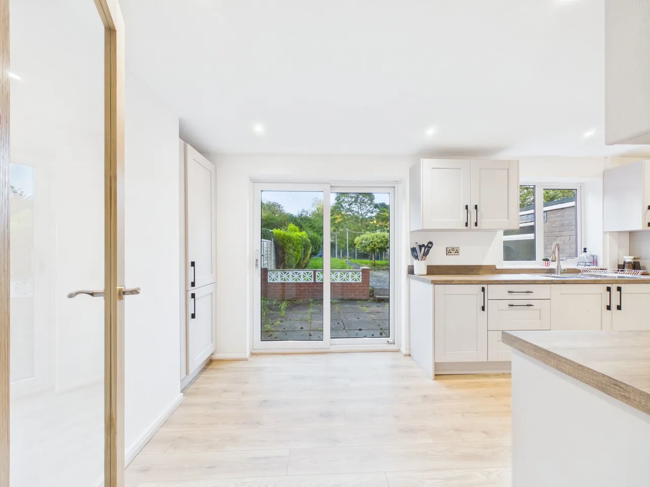 Second Avenue, Ketley Bank, TF2, photo 6