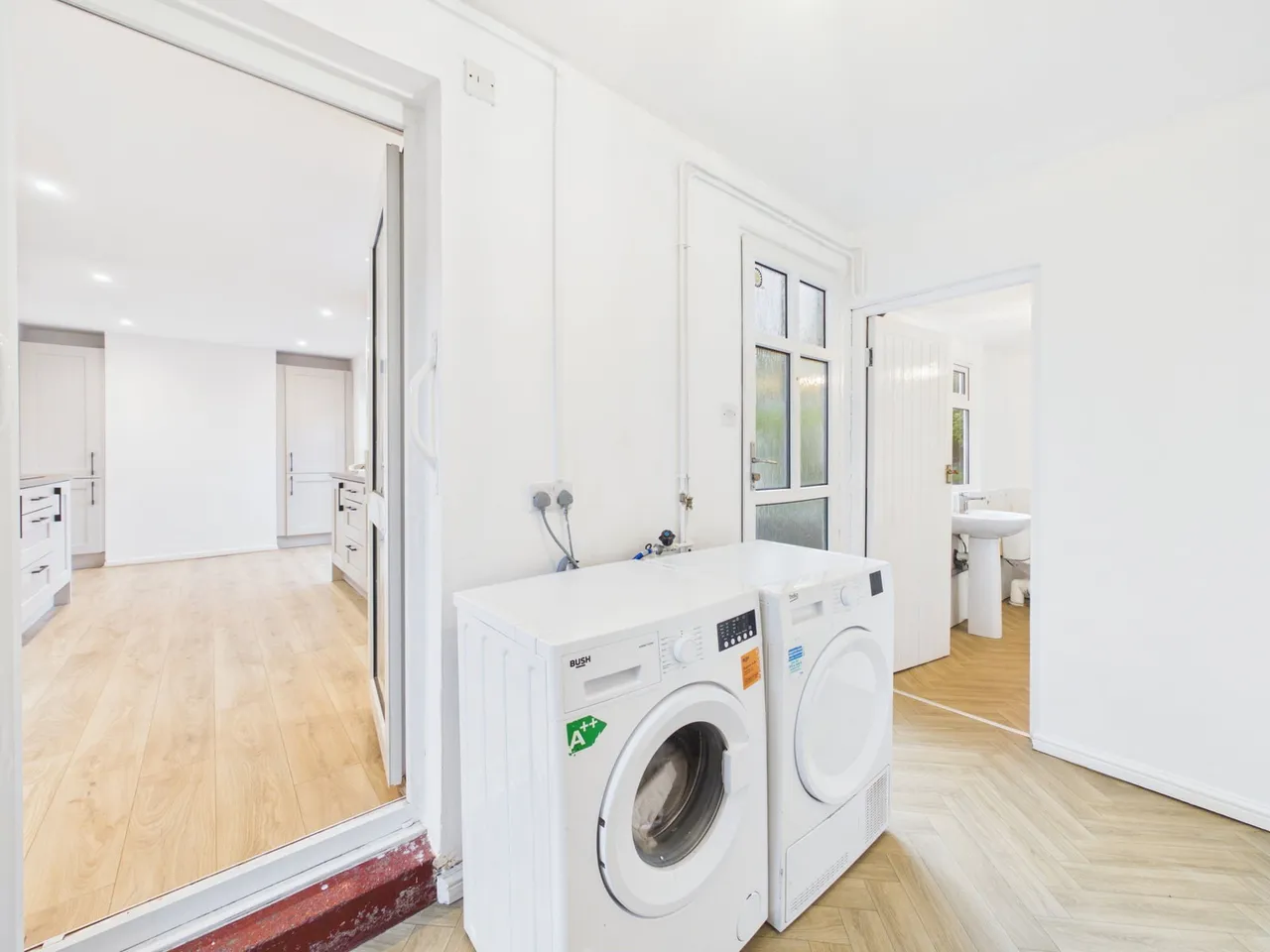 Second Avenue, Ketley Bank, TF2, photo 11