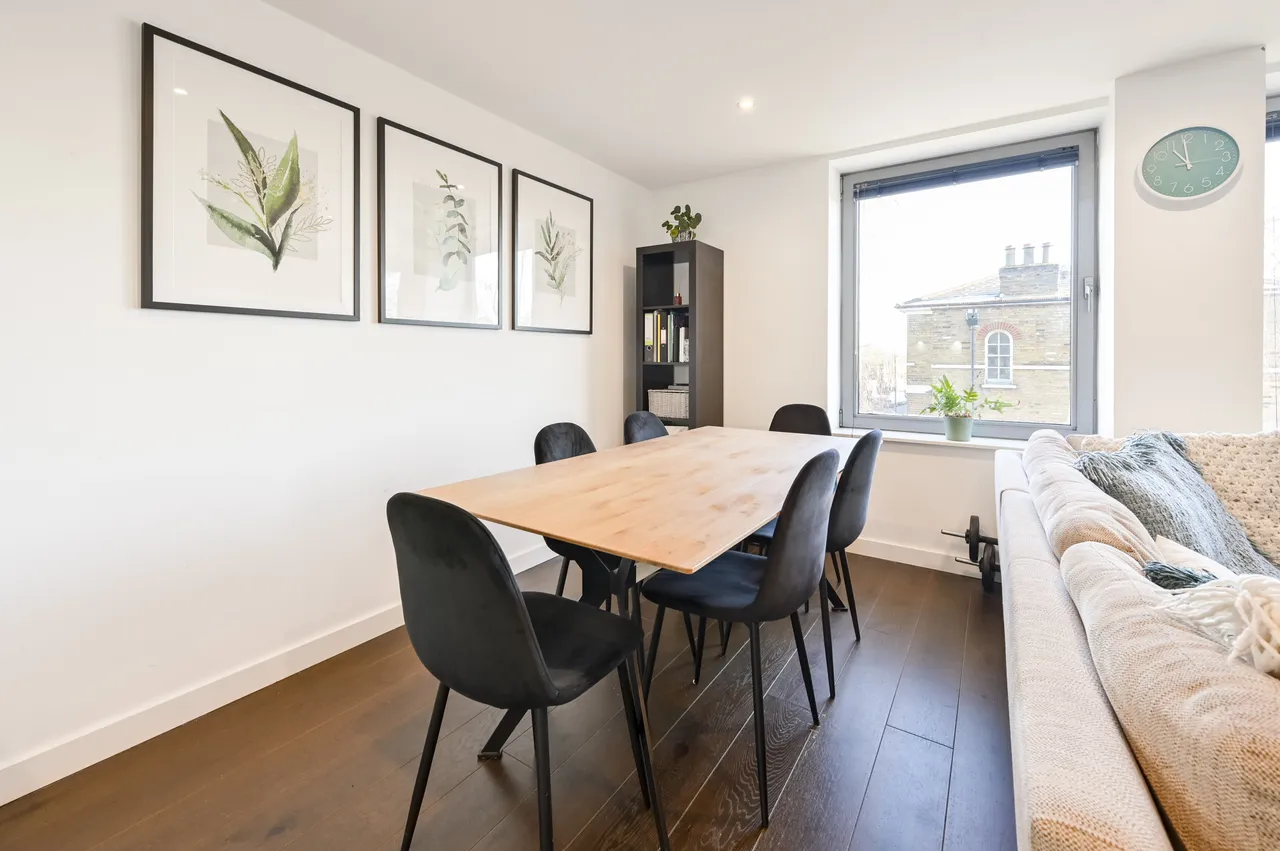 Flat 2, 32 Northbourne Road, London, photo 10
