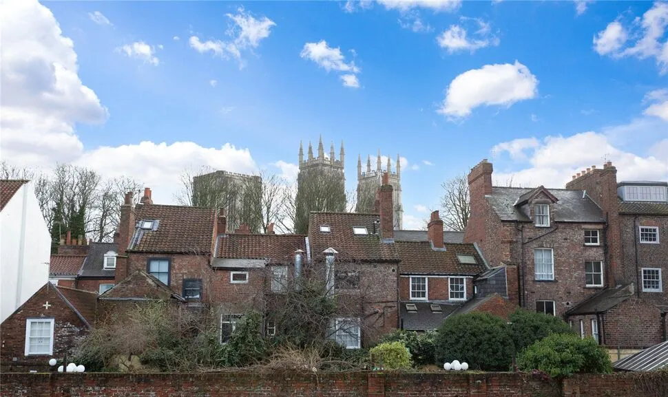 Bootham Row, York, North Yorkshire, YO30, photo 9