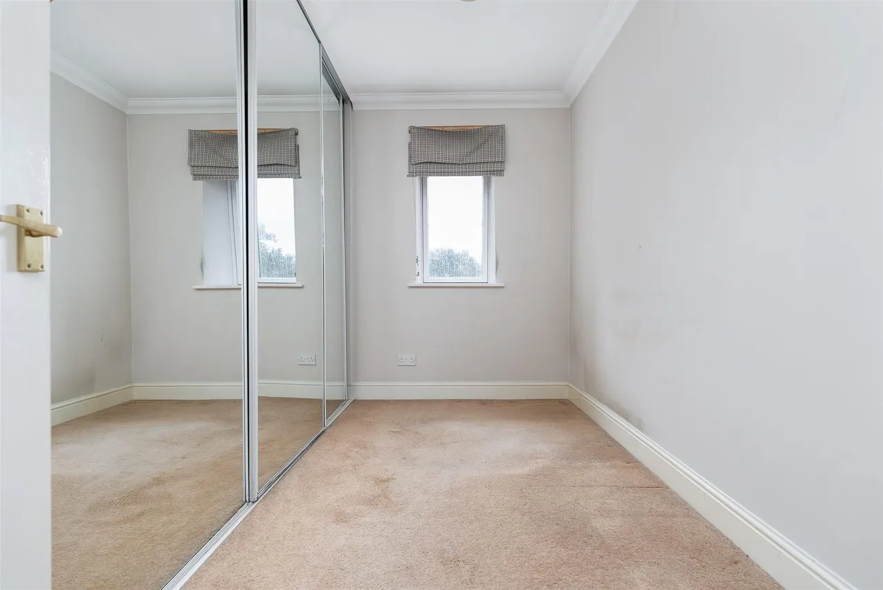 Thorney Mill Road, West Drayton, UB7, photo 10