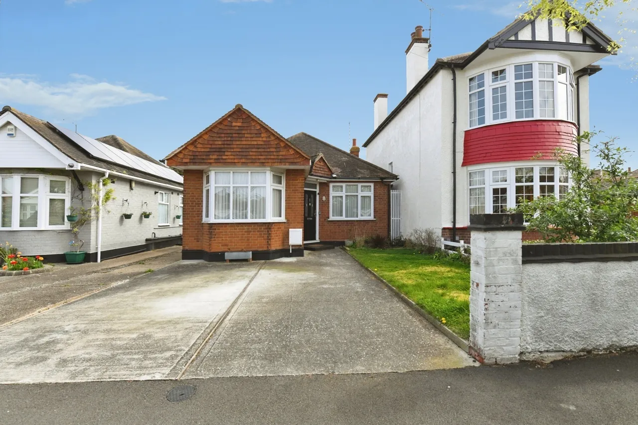 Thorpedene Gardens, Shoeburyness, Southend-on-Sea, Essex, SS3, photo 13
