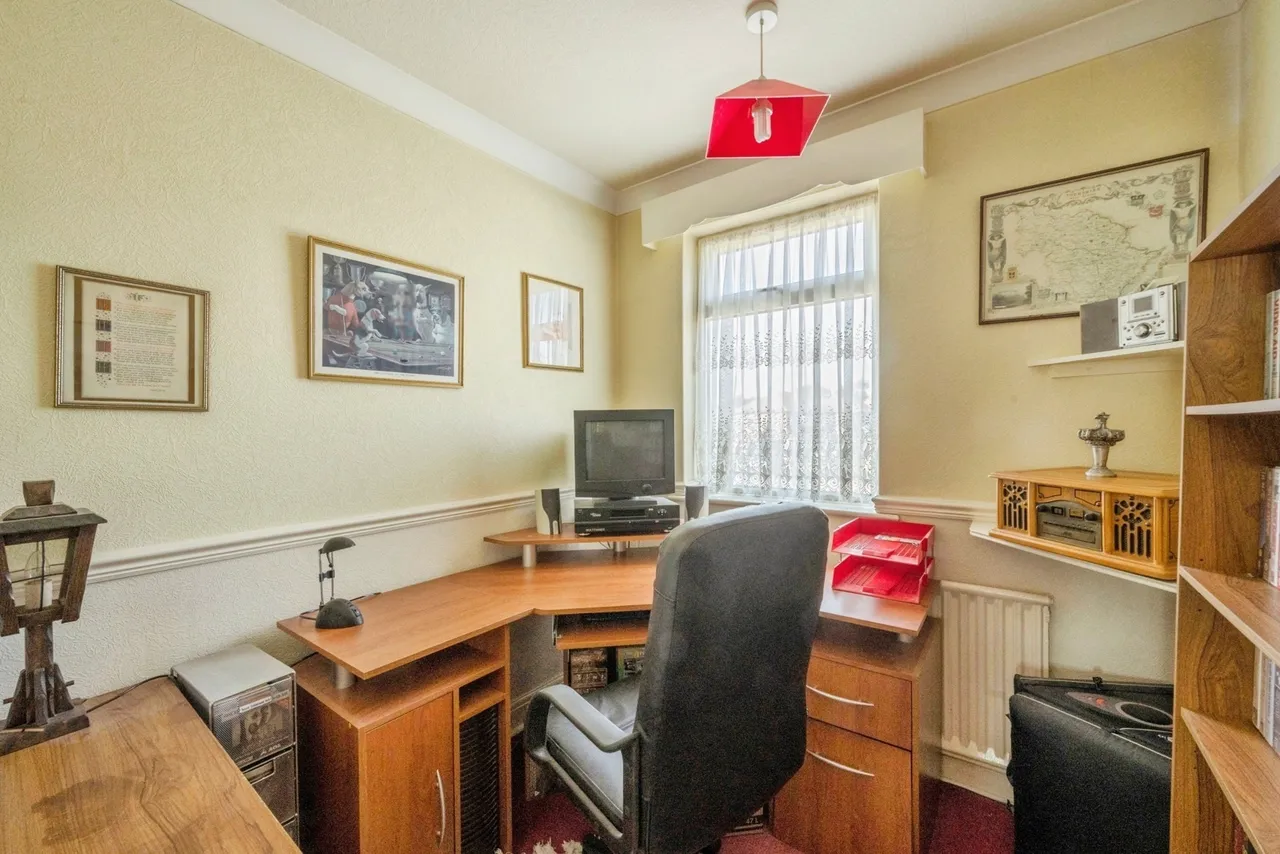 Carr House Road, Doncaster, South Yorkshire, DN4, photo 11