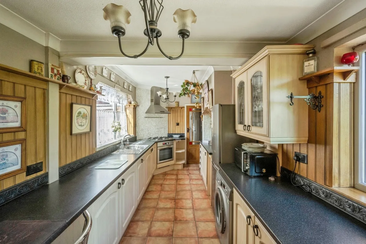 Carr House Road, Doncaster, South Yorkshire, DN4, photo 5