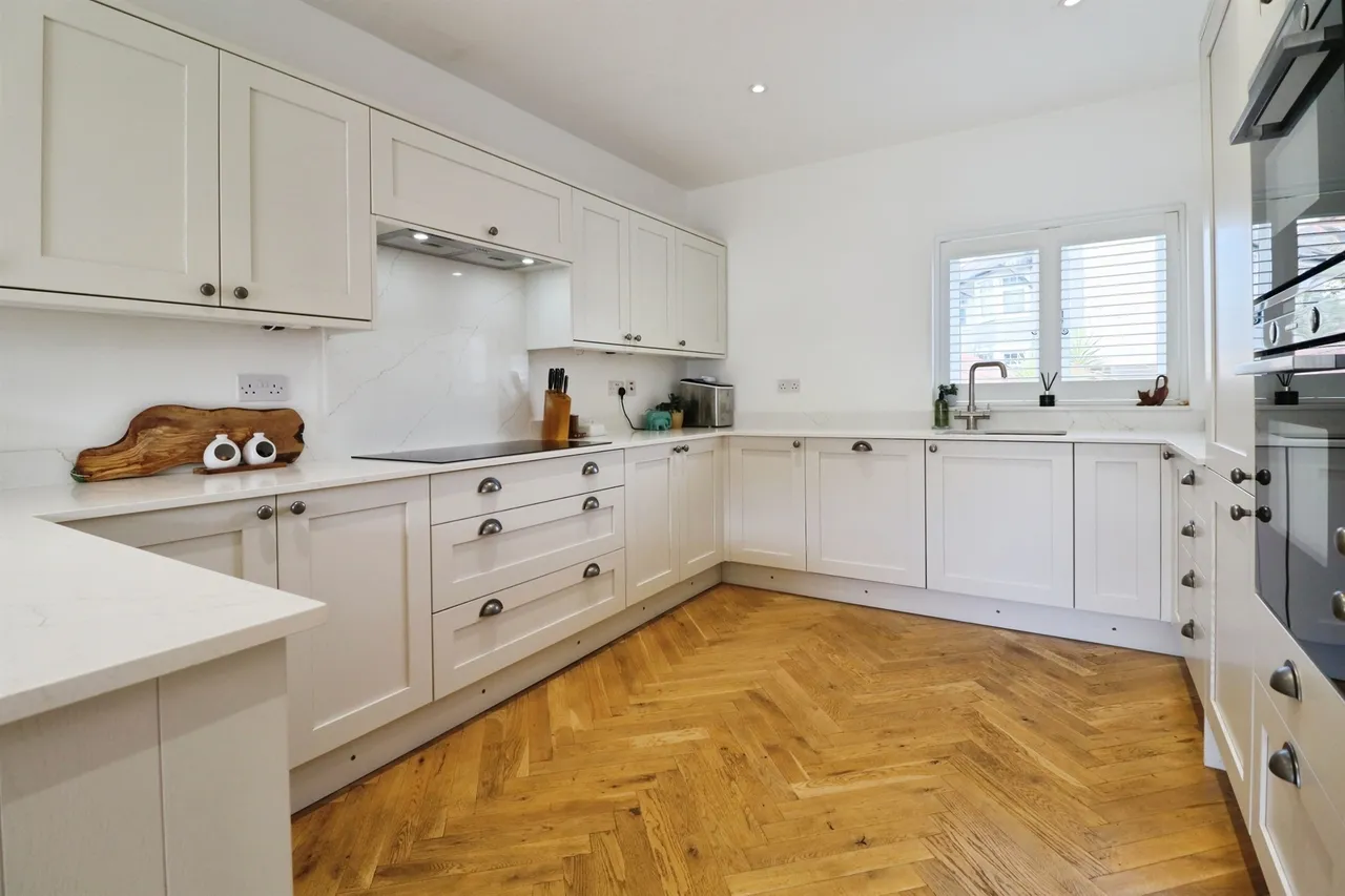Mountjoy Crescent, Penarth, CF64, photo 10