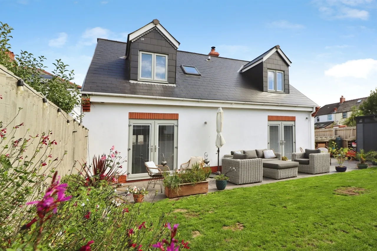 Mountjoy Crescent, Penarth, CF64, photo 18