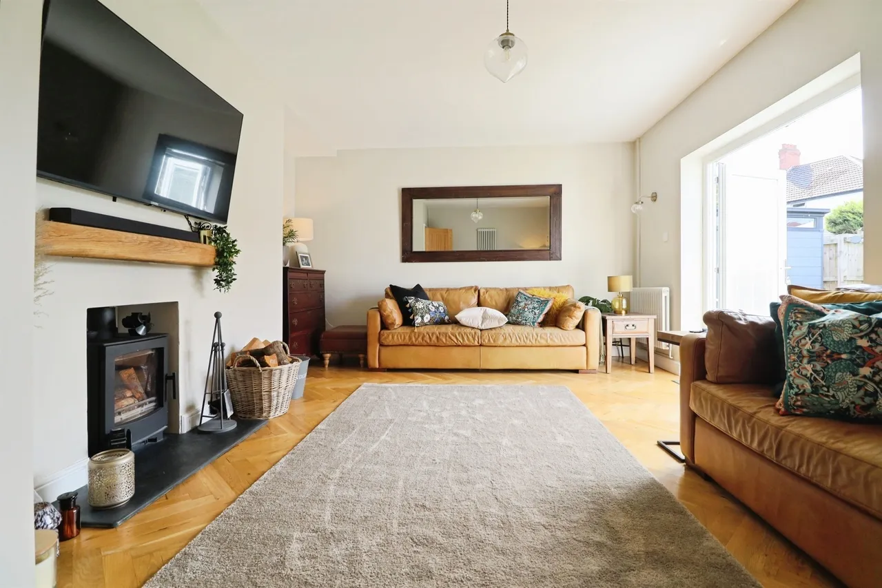 Mountjoy Crescent, Penarth, CF64, photo 7