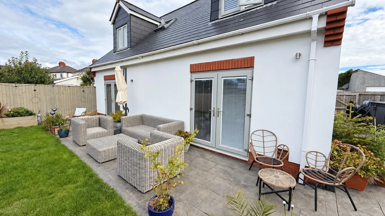 Mountjoy Crescent, Penarth, CF64, photo 24