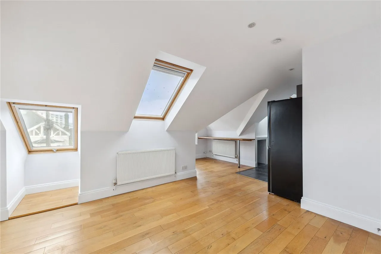 Babington Road, London, SW16, photo 9