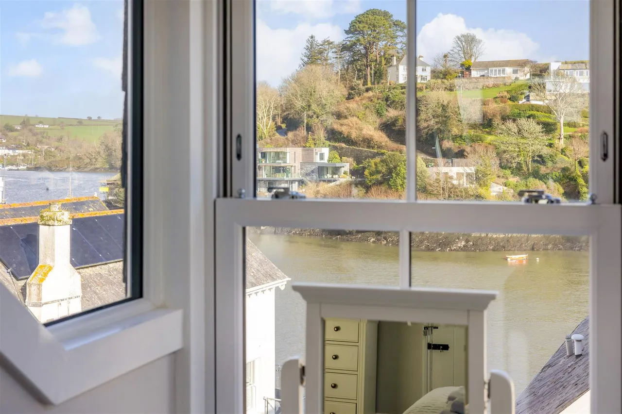 Passage Street, Fowey, photo 16