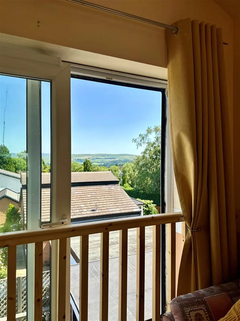 Lymewood Drive, Disley, SK12, photo 14