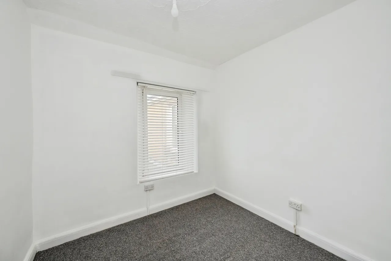 Glantawe Street, Morriston, SA6, photo 15