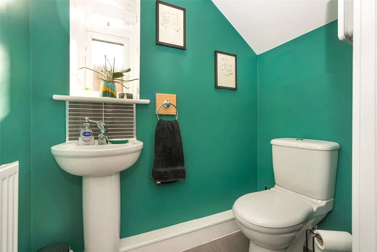 Gwel Y Llan, Caernarfon, LL55, photo 15
