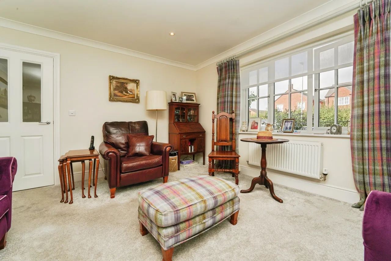 Saffron Grove, Worcester, photo 5