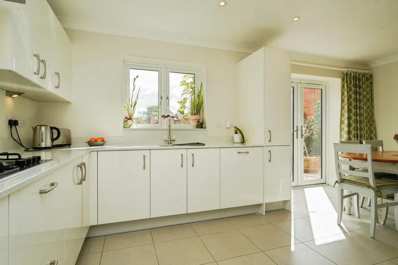 Saffron Grove, Worcester, photo 4