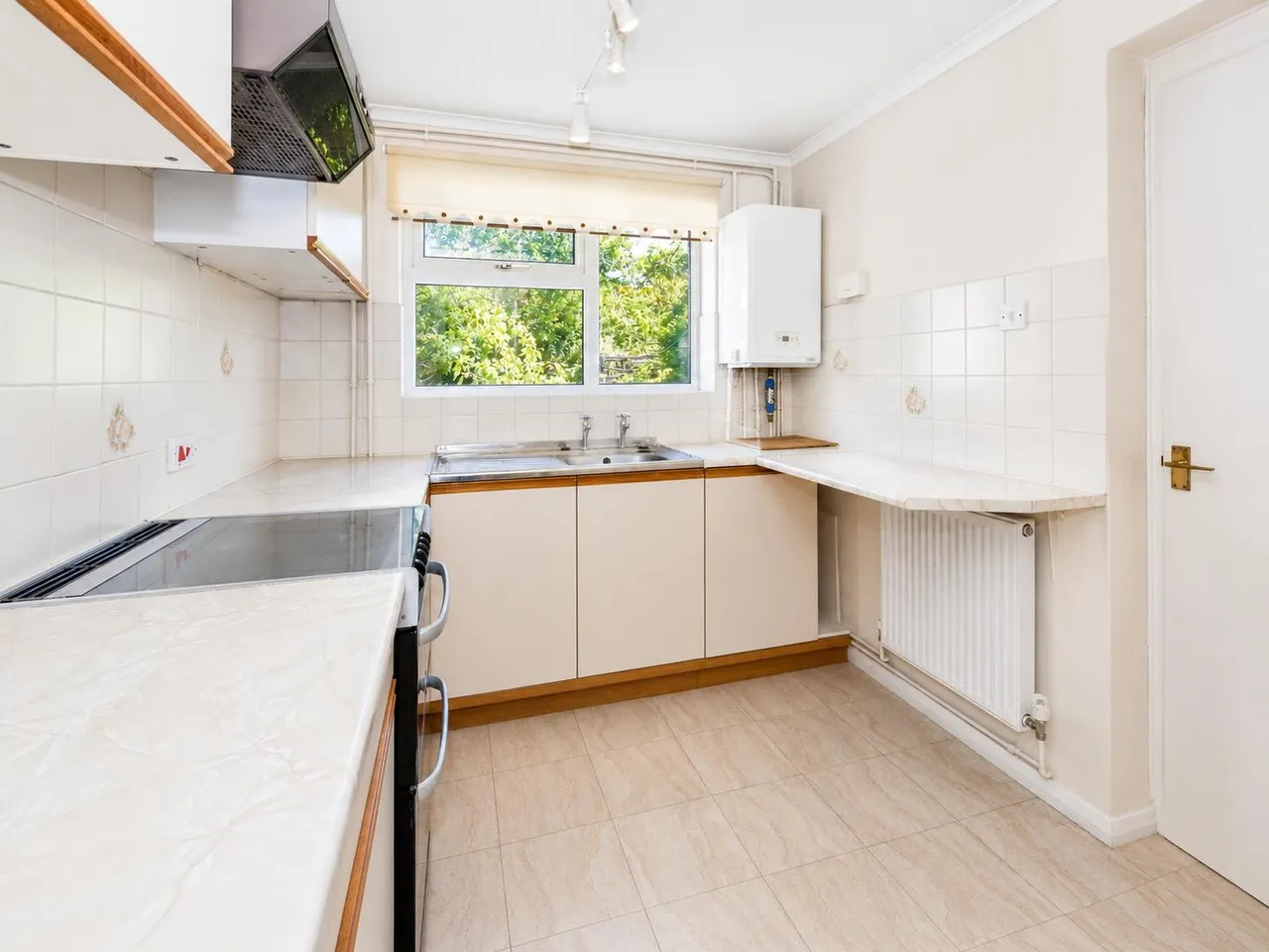 King Edwards Rise, Ascot, SL5, photo 6