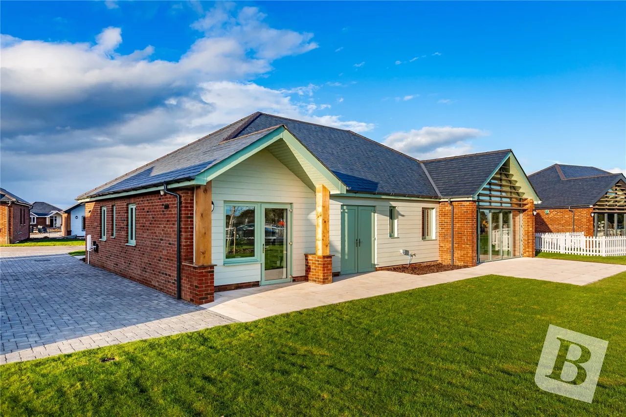 property for sale, Maldon Road, Burnham-on-Crouch, CM0
