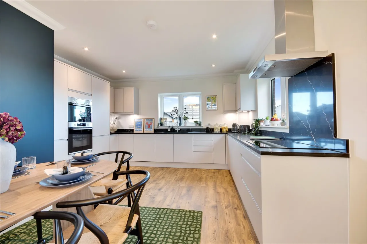 Maldon Road, Burnham-on-Crouch, CM0, photo 2