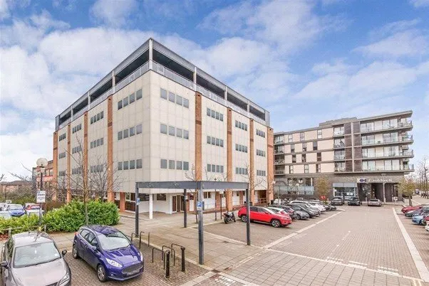 2 bed flat for sale — Avebury Boulevard, MILTON KEYNES, Buckinghamshire, MK9