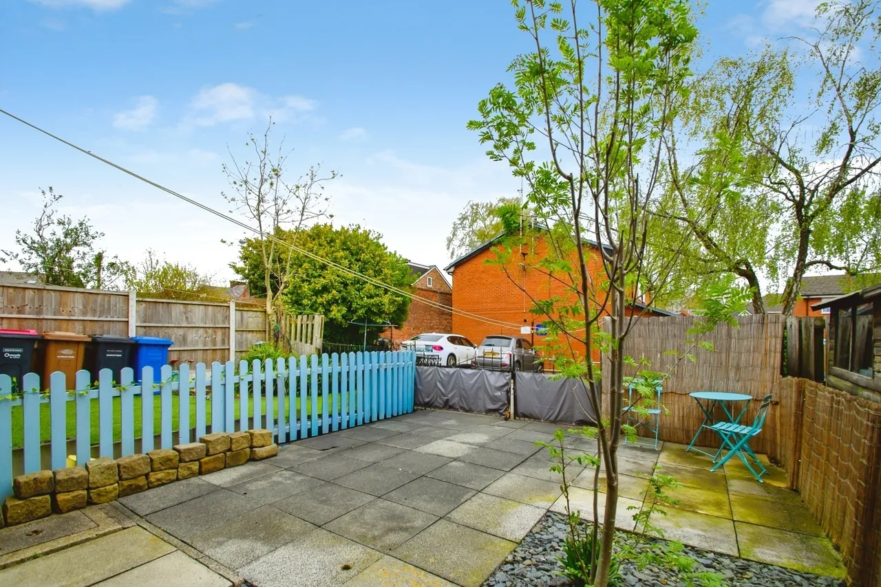 St. Pauls Court, Worsley, Manchester, Greater Manchester, M28, photo 13