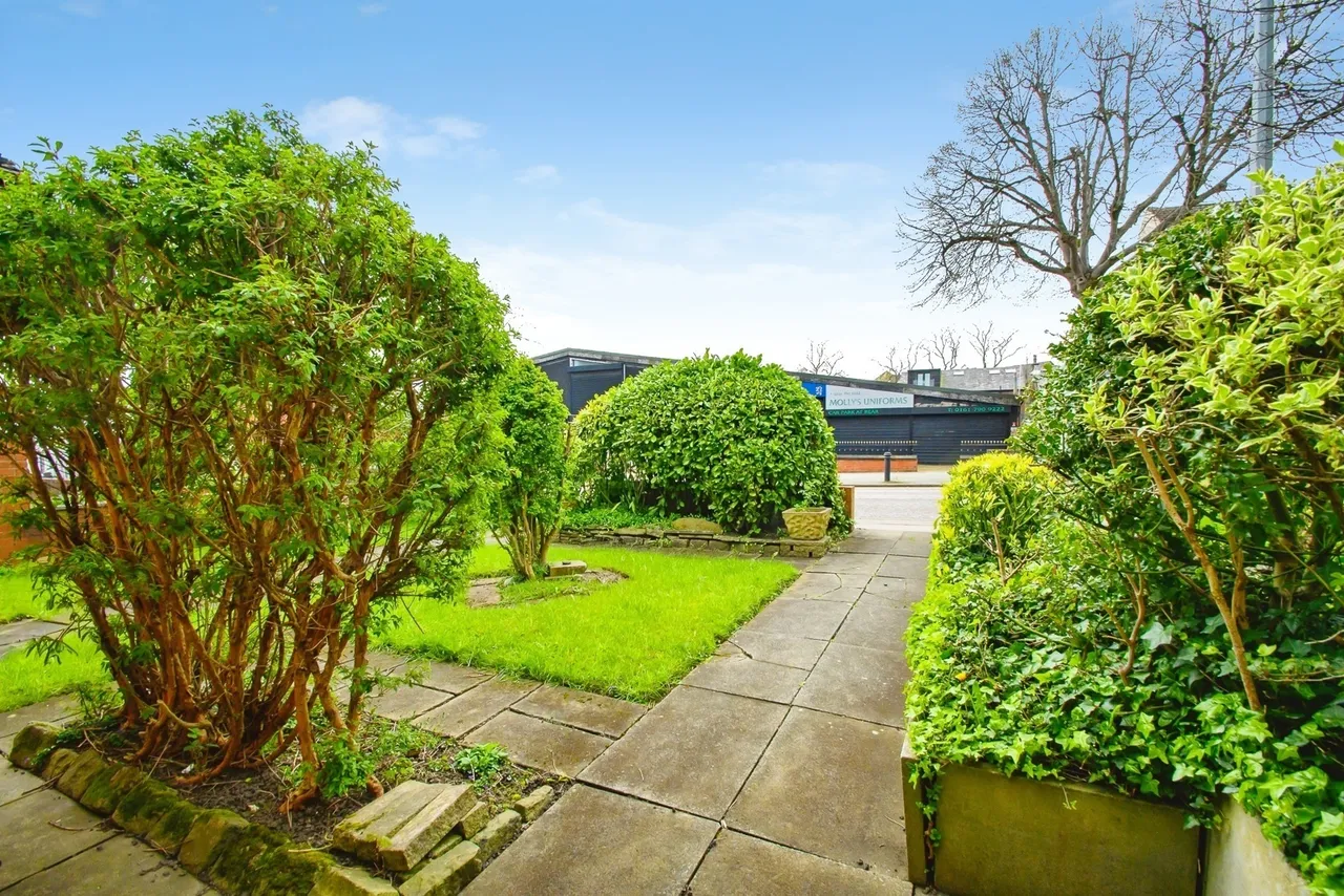 St. Pauls Court, Worsley, Manchester, Greater Manchester, M28, photo 12